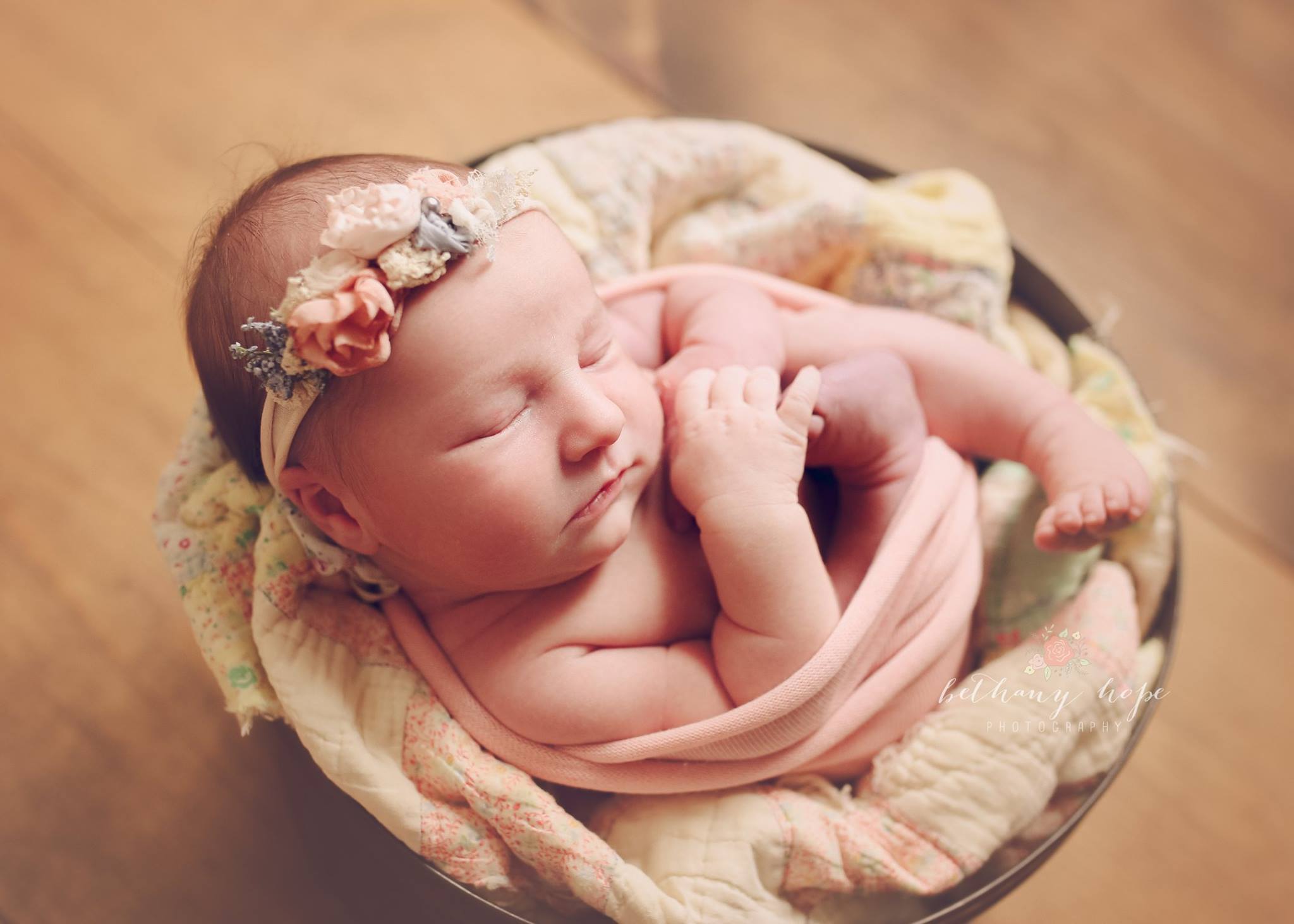 Madeline- 9 days new Brace yourselves... I have lots of newborn session previews to catch up on