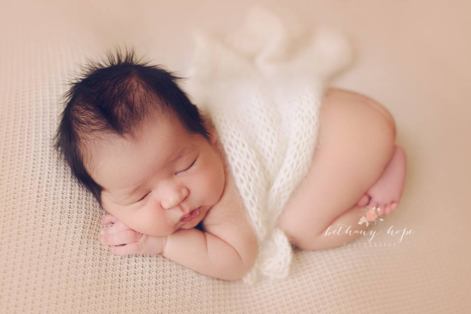 Here he is! Sweet baby Lincoln. LOTS of great hair :) and lots of great squish!!