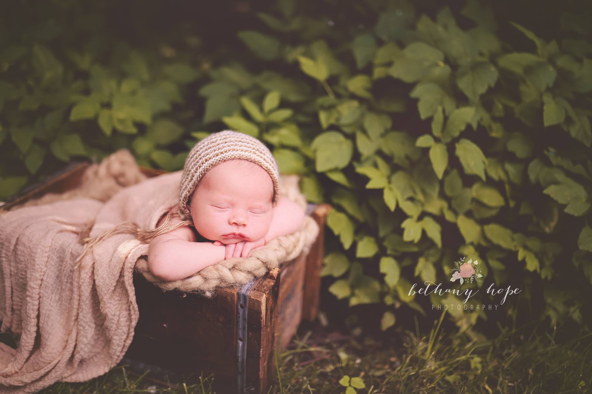 I need to shoot newborn set-ups outside more often <3 ugh I loved this! :)