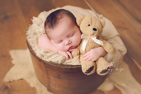 August & his bear <3 