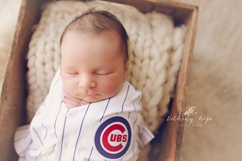 Since everyone in Chicago is still awake celebrating the big win, I thought I'd post a little somethin' cute <3 Congrats Cubbies! Little DJ is a biiiig fan :) 