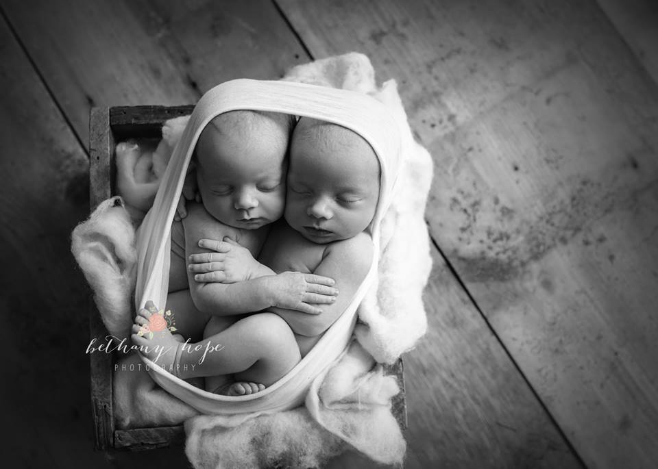 Dear 2017, Bring me all the twins please :) Owen + Frances 