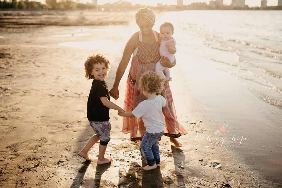 Dylan, Austin, Lennon + Mama <3