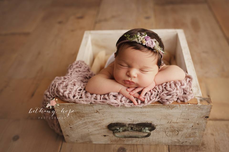 Just chugging along through the editing pile :) Here's a pretty baby just in case your Saturday wasn't awesome enough! She was one of our baby models for my 1:1 mentoring last Wednesday <3 