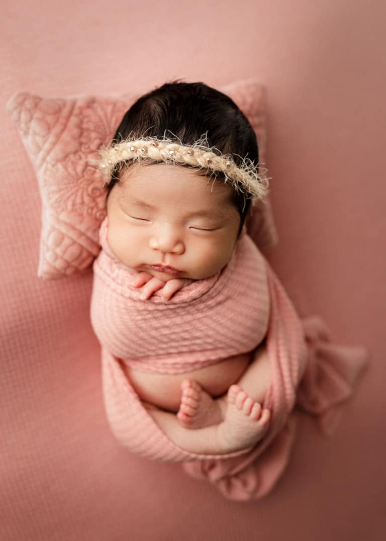 Chicago Newborn Photographer - Chicago Maternity Newborn Photographer ...