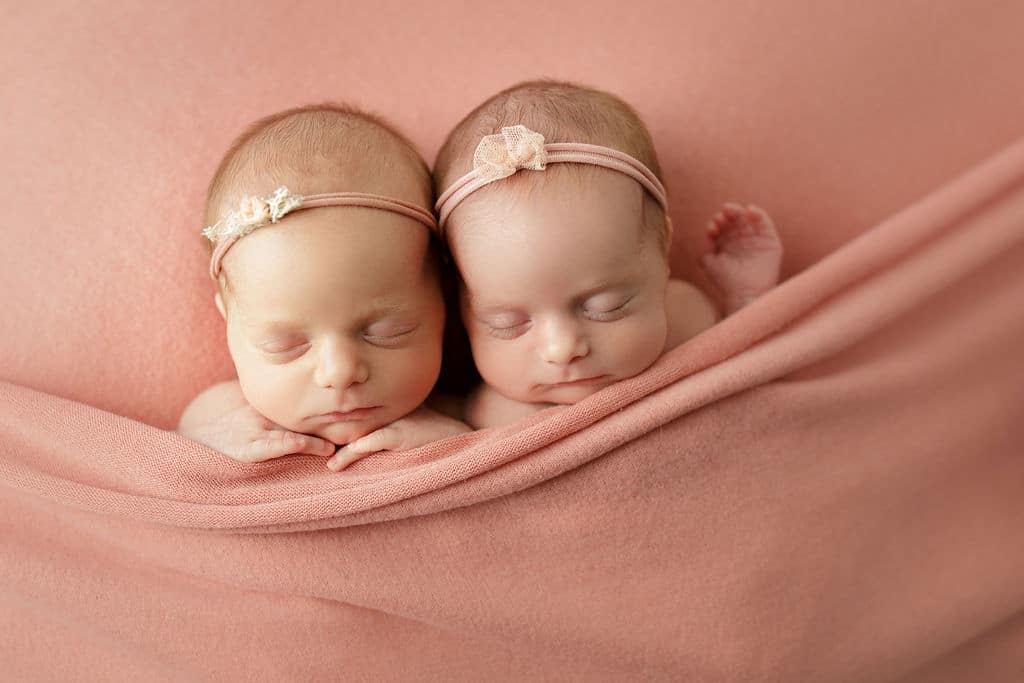 Chicago newborn photographer, beautiful twin sisters