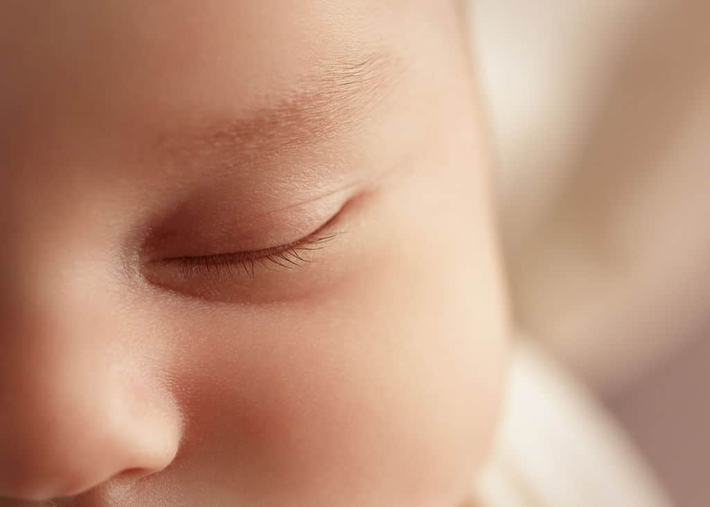 baby eyelashes