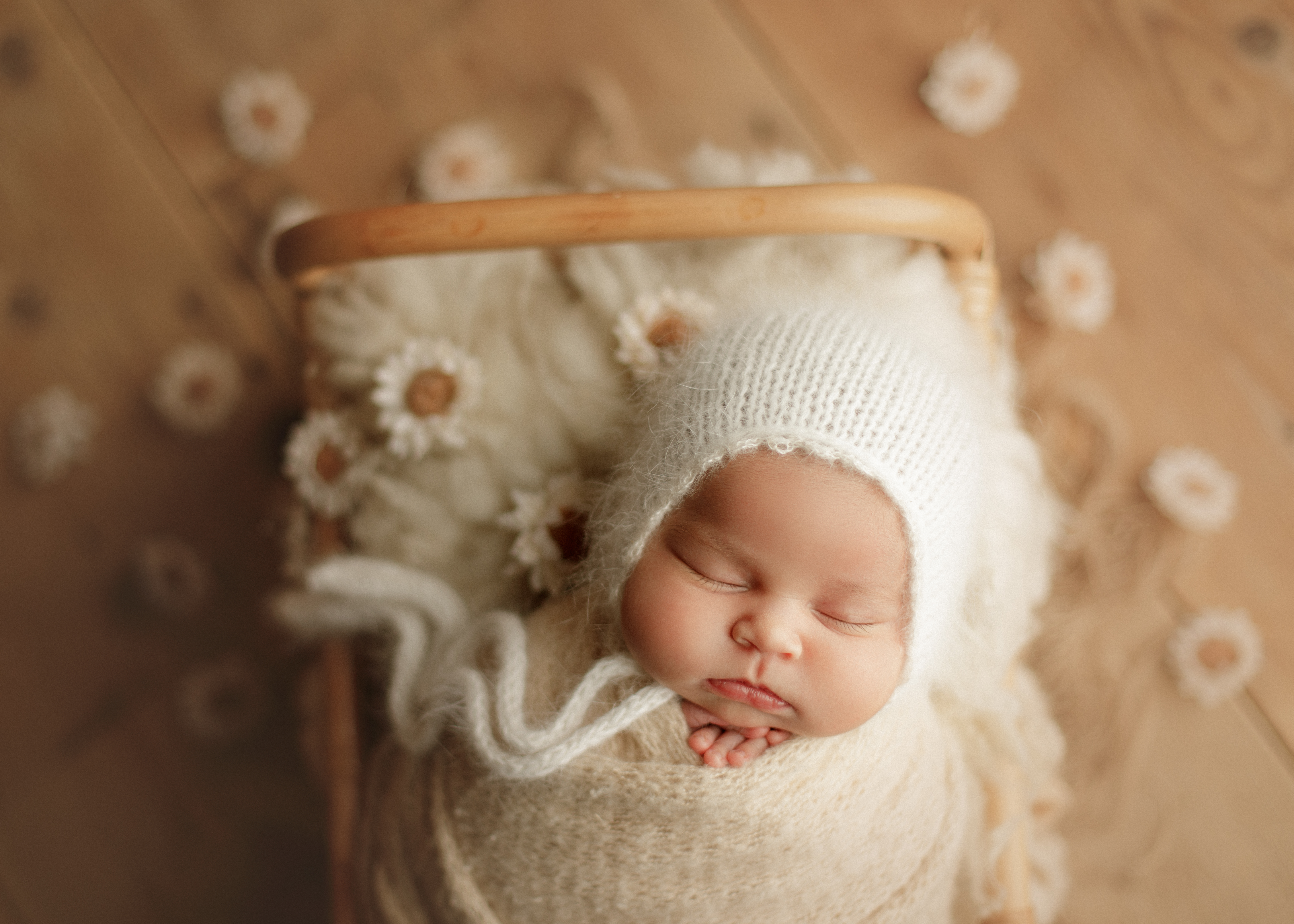 newborn photos near me