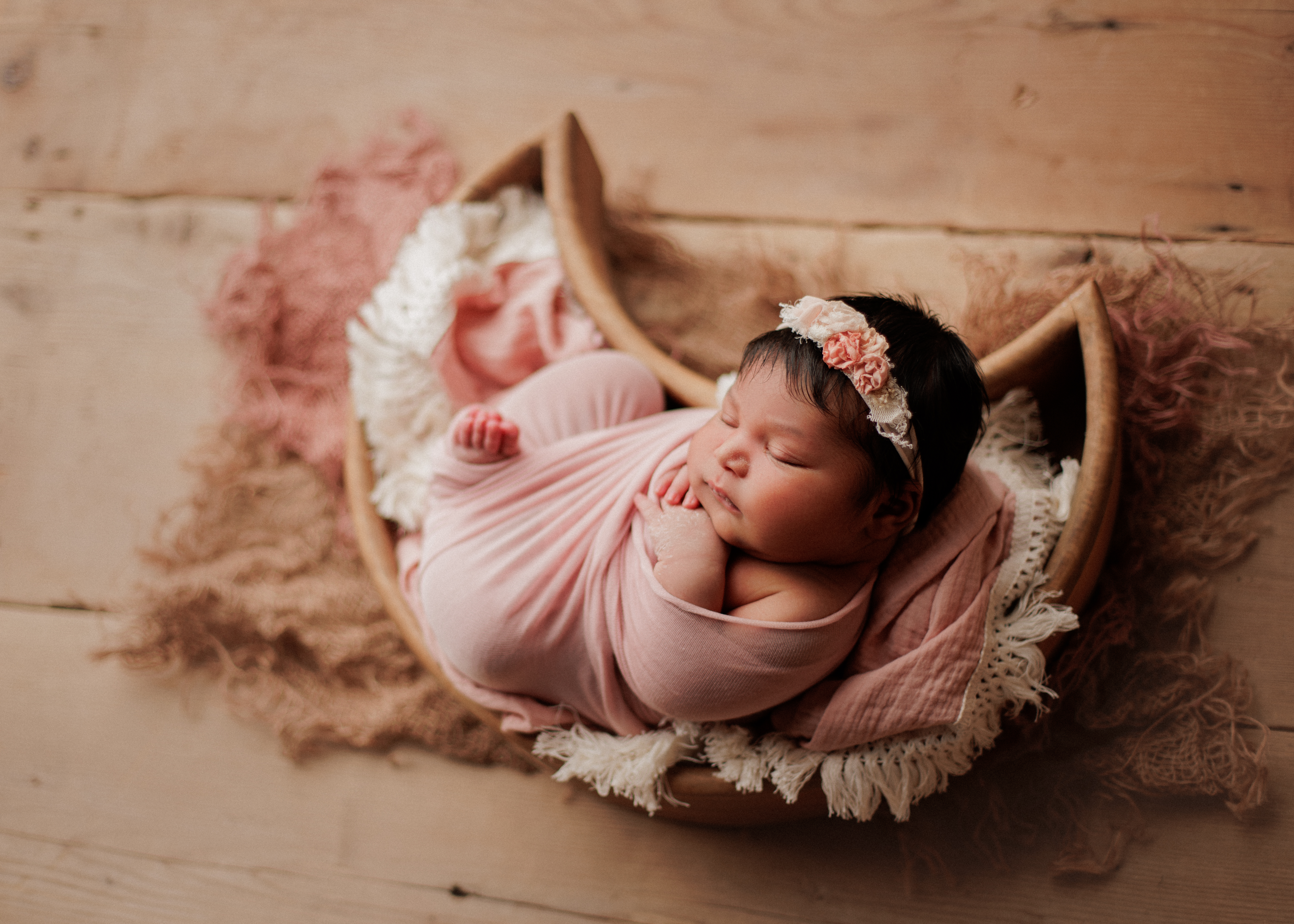 newborn photographer near me