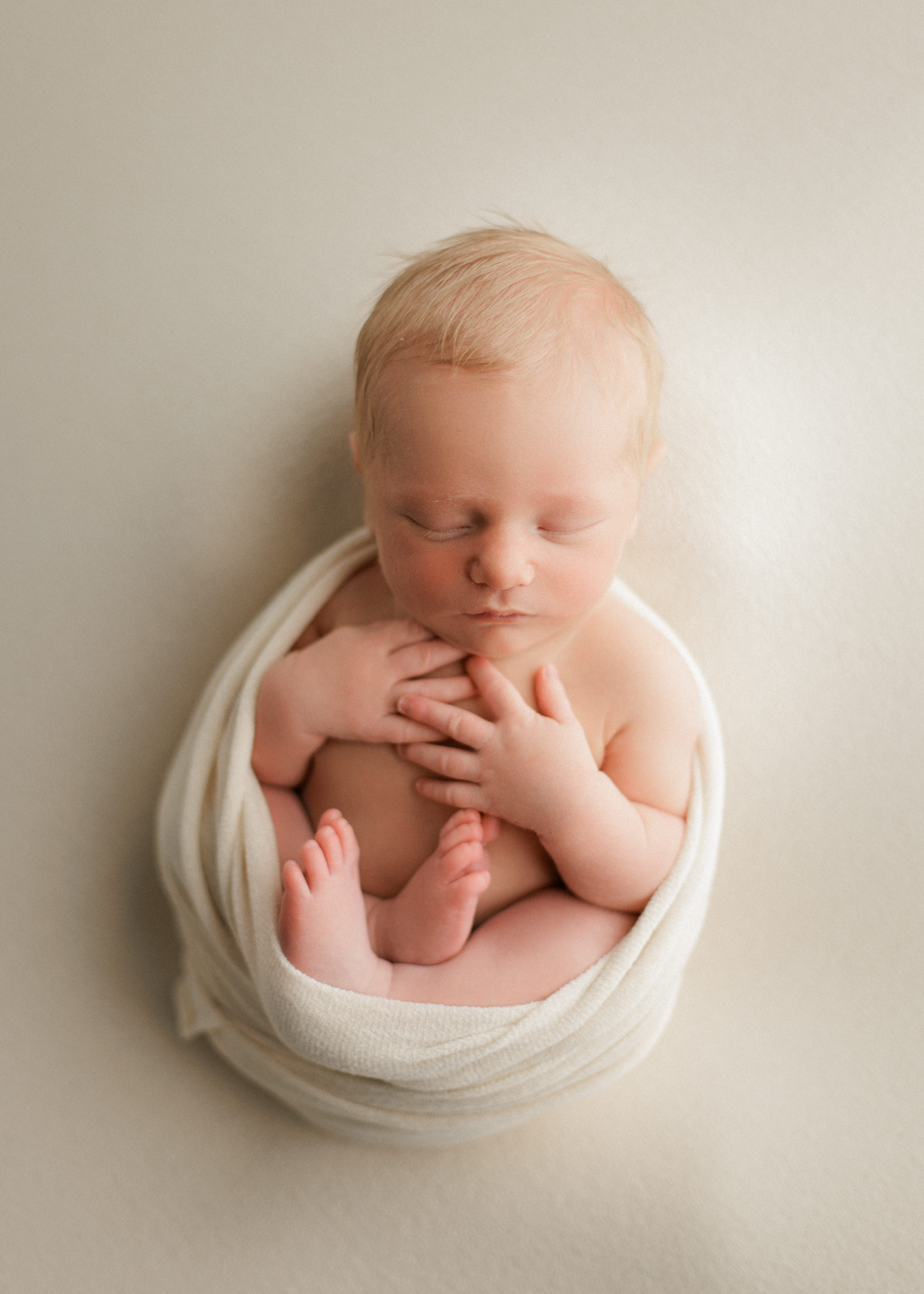 simple newborn photos