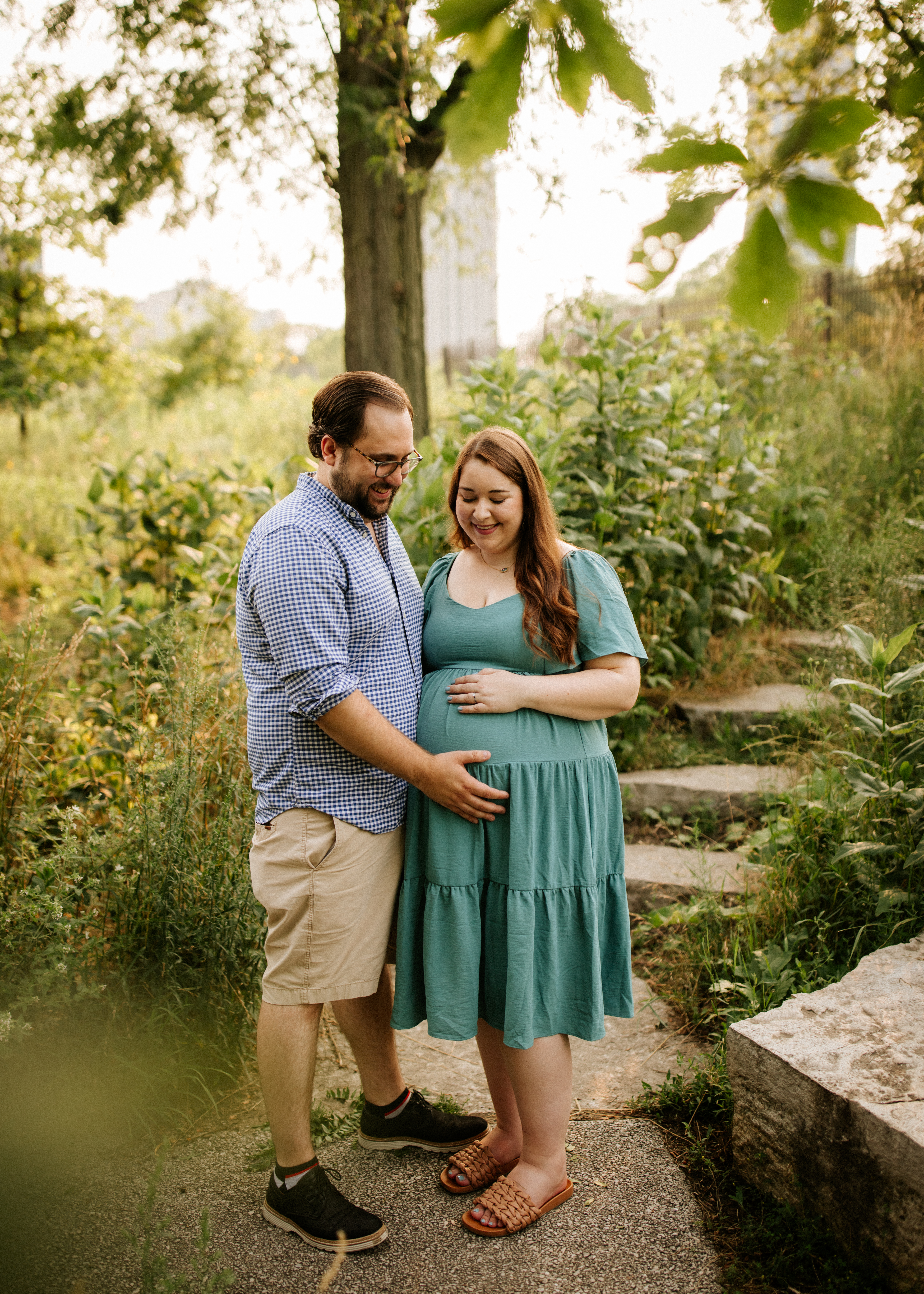 maternity pictures in Chicago